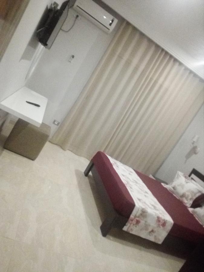 London House Aparthotel Μπιζέρτα Εξωτερικό φωτογραφία