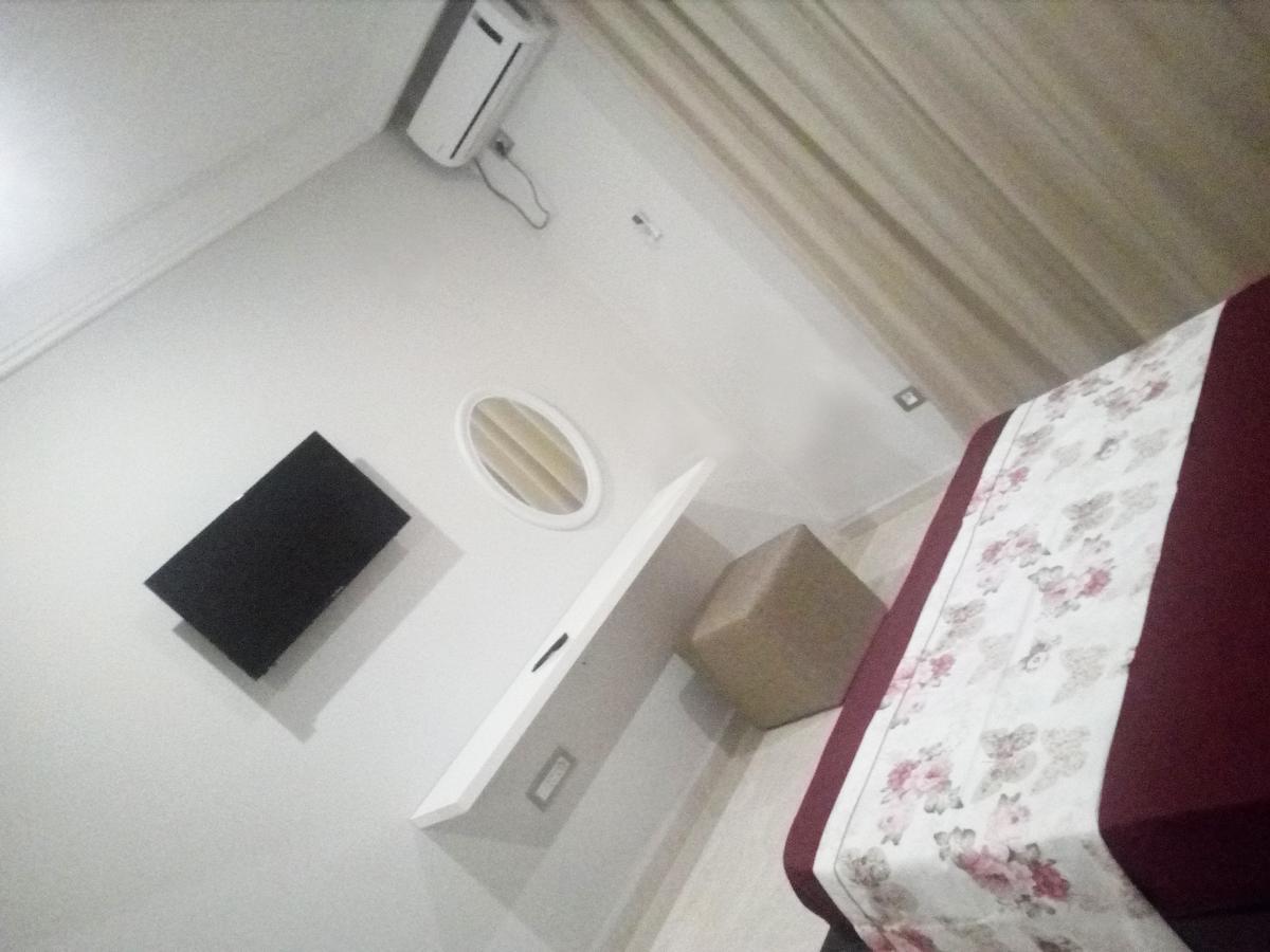 London House Aparthotel Μπιζέρτα Εξωτερικό φωτογραφία